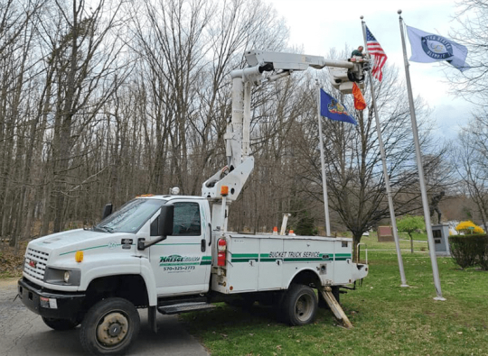 bucket truck service